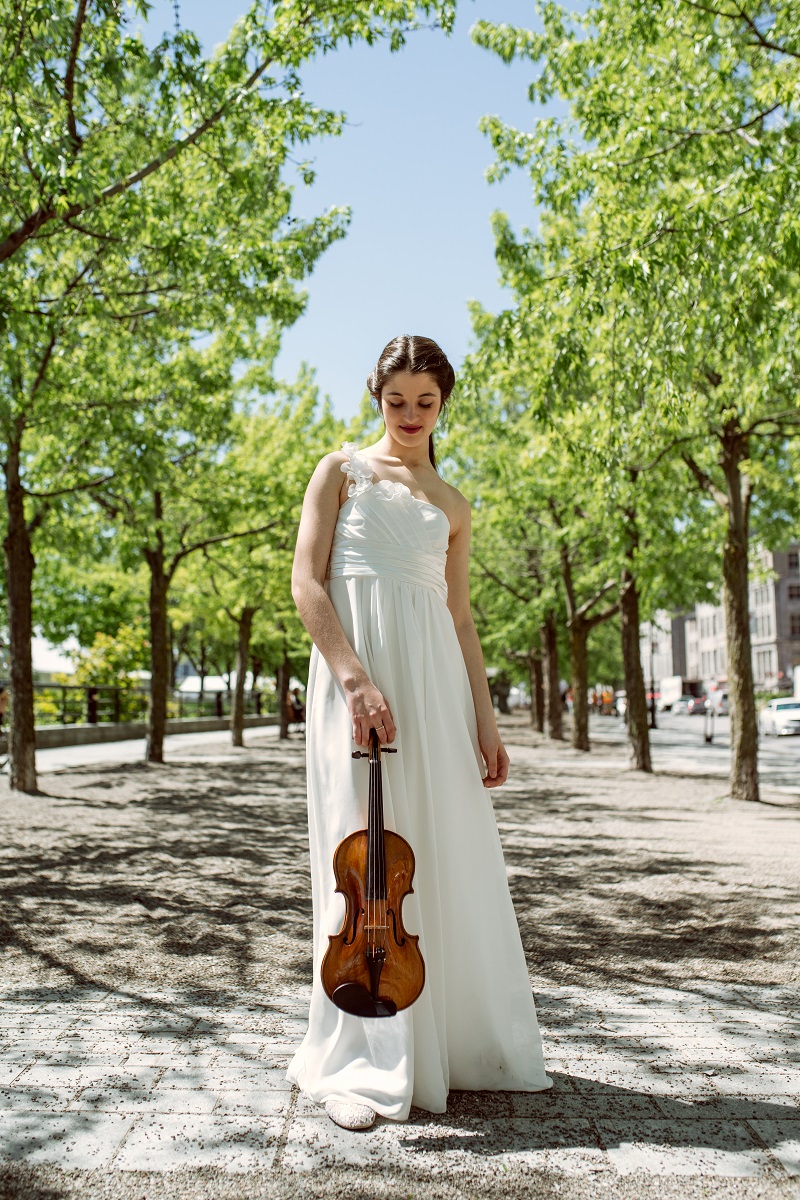 Violinista profesional María Dueñas Fernández música clásica